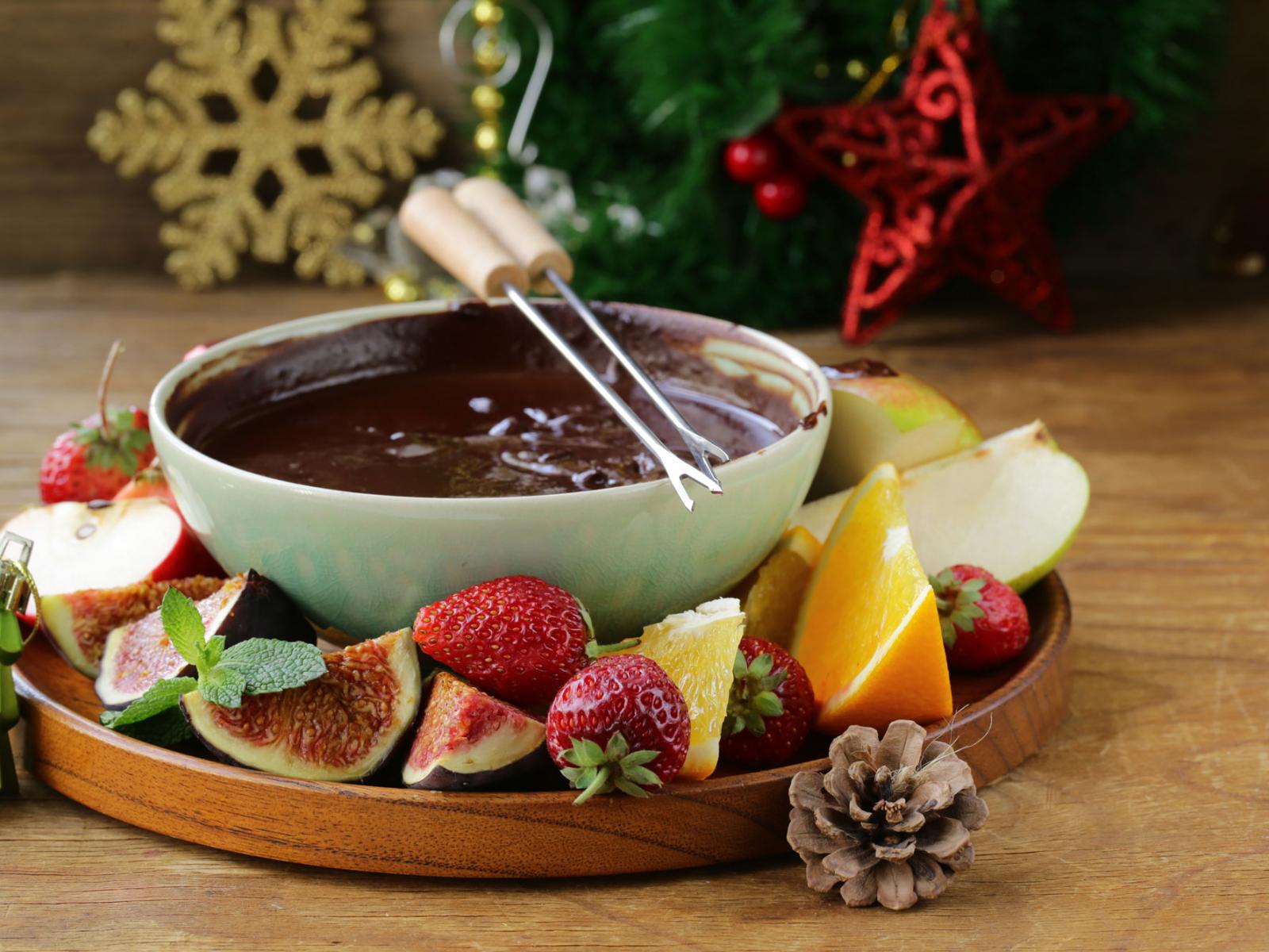 Christmas Eve Chocolate Fondue